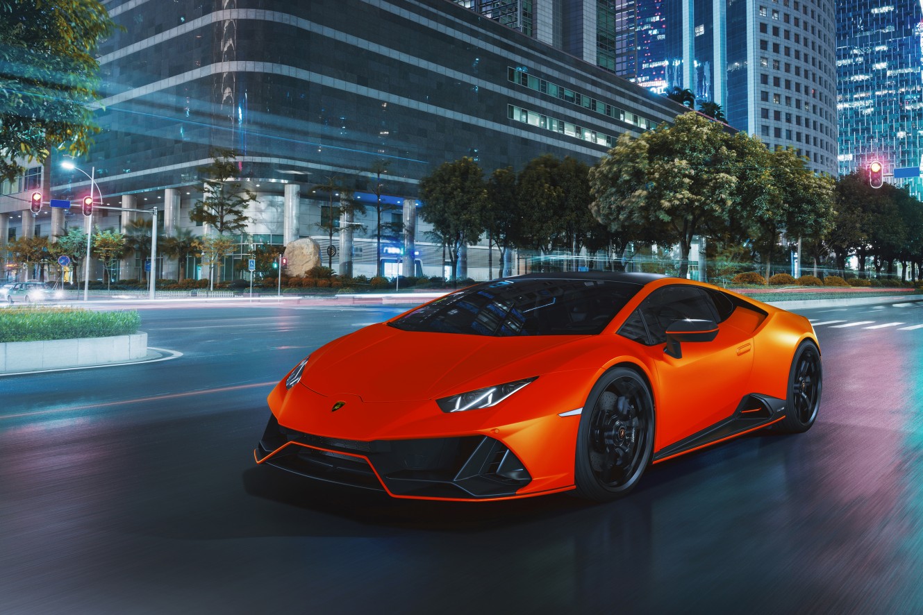 Lamborghini hace brillar al Huracán EVO con la nueva colección Fluo Capsule  - Eventos Motor
