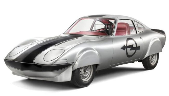 El Opel elektro GT consiguió seis record mundiales