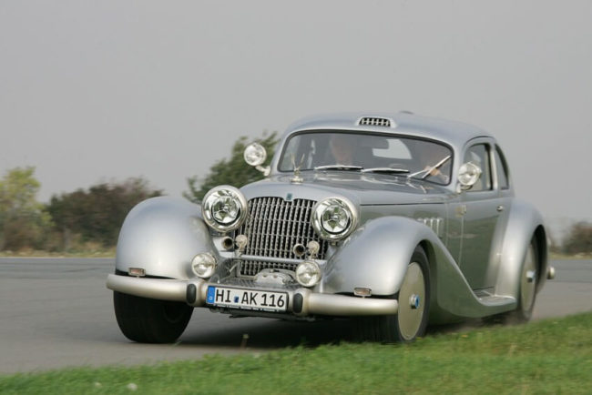 isdera_autobahnkurier_116i