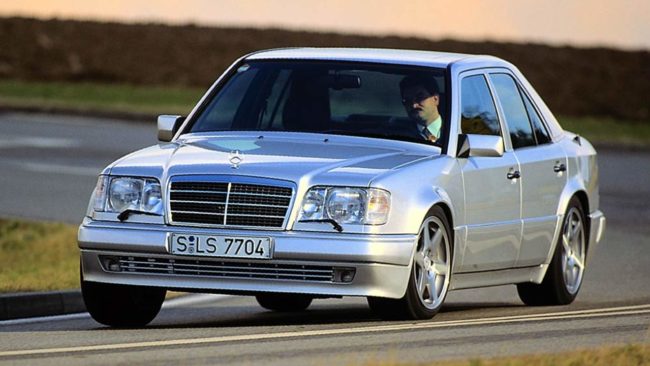 Mercedes-500-E