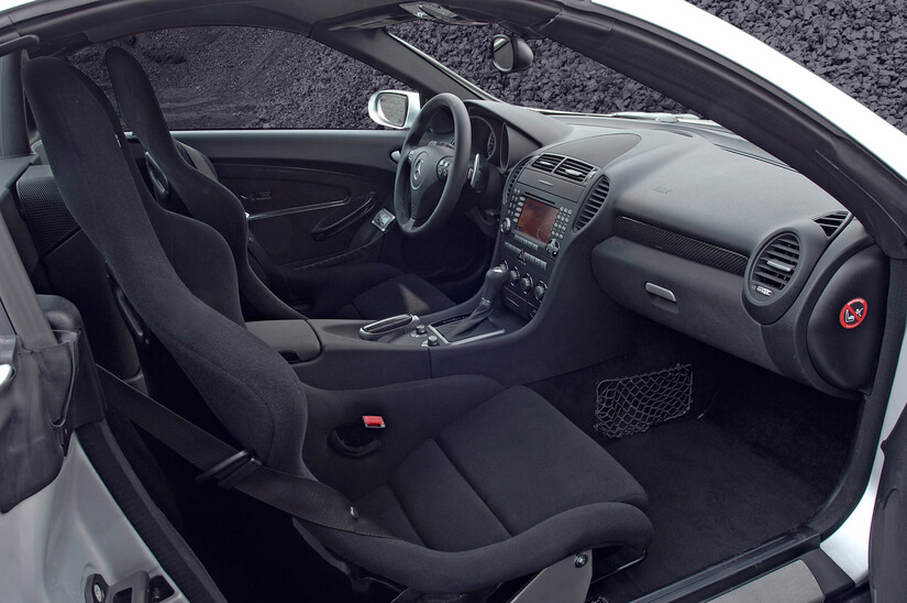 Mercedes SLK 55 AMG Black Series interior