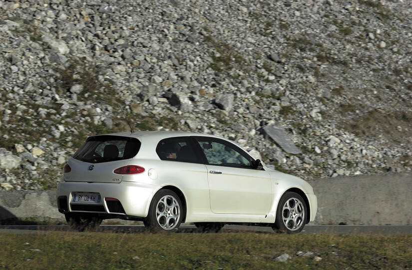Alfa Romeo 147 perfil