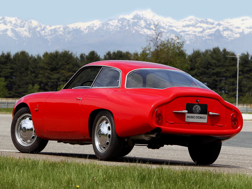 Alfa Romeo Giulia Sprint Zagato lateral trasera