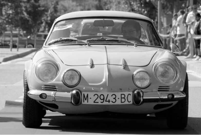 Alpine A110 frente