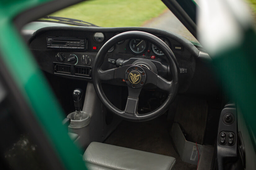 Ascari FGT interior