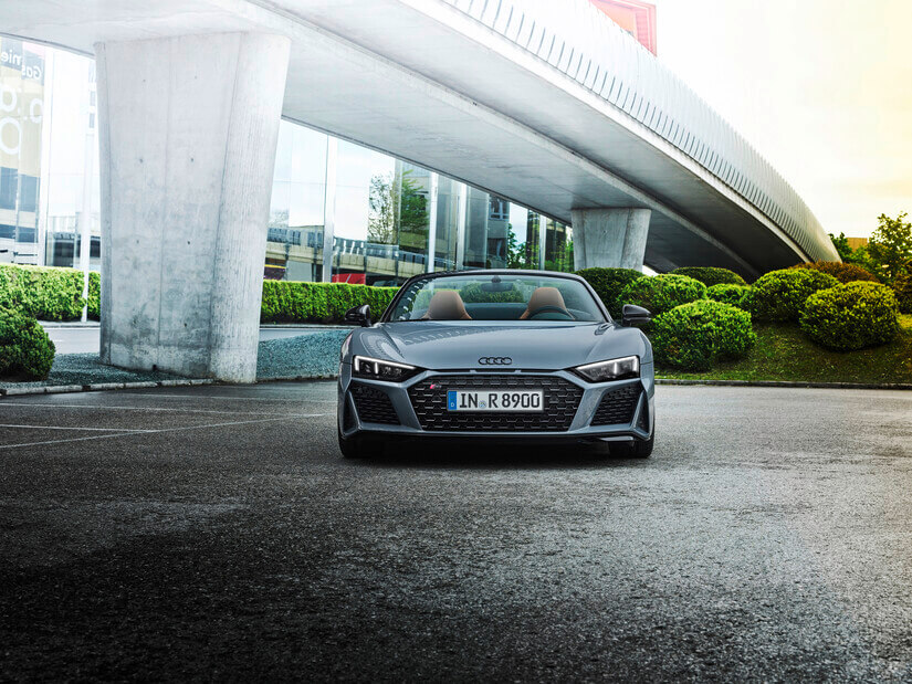 Audi R8 V10 performance RWD frente