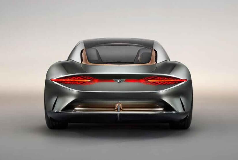 Bentley Beyond 100 trasera