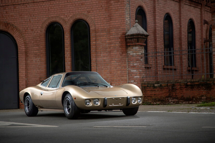 Bianco S Coupé de frente