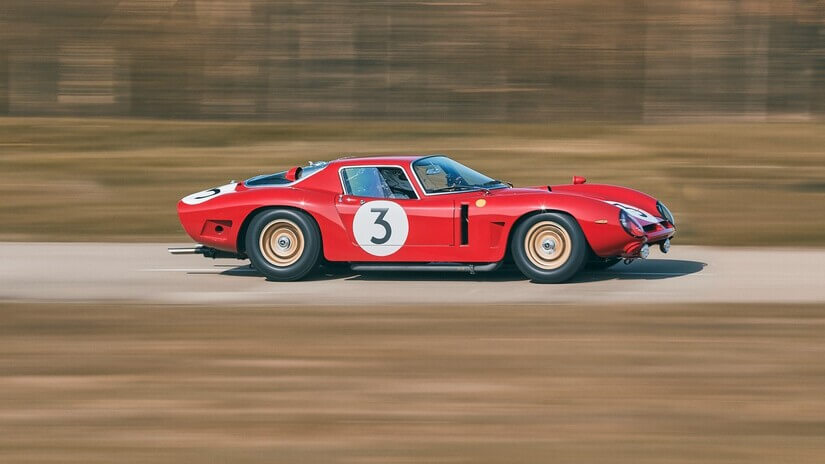 Bizzarrini 5300 GT Corsa Revival lado