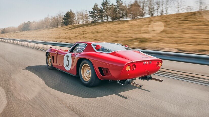Bizzarrini 5300 GT Corsa Revival trasera