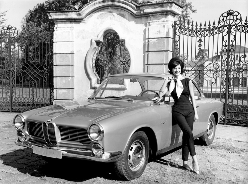 BMW 3200 CS de posado