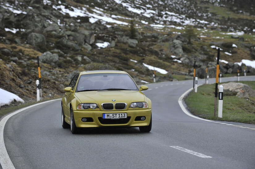 BMW M3 E46 EN CURVA