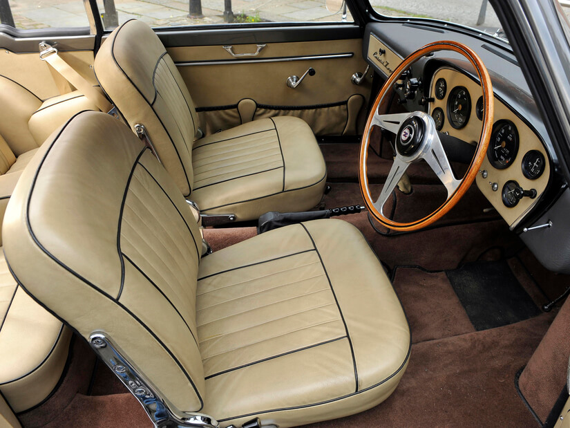 Bristol 406 Zagato interior