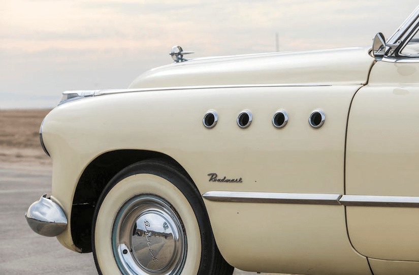 Buick Roadmaster 1949 aleta delantera
