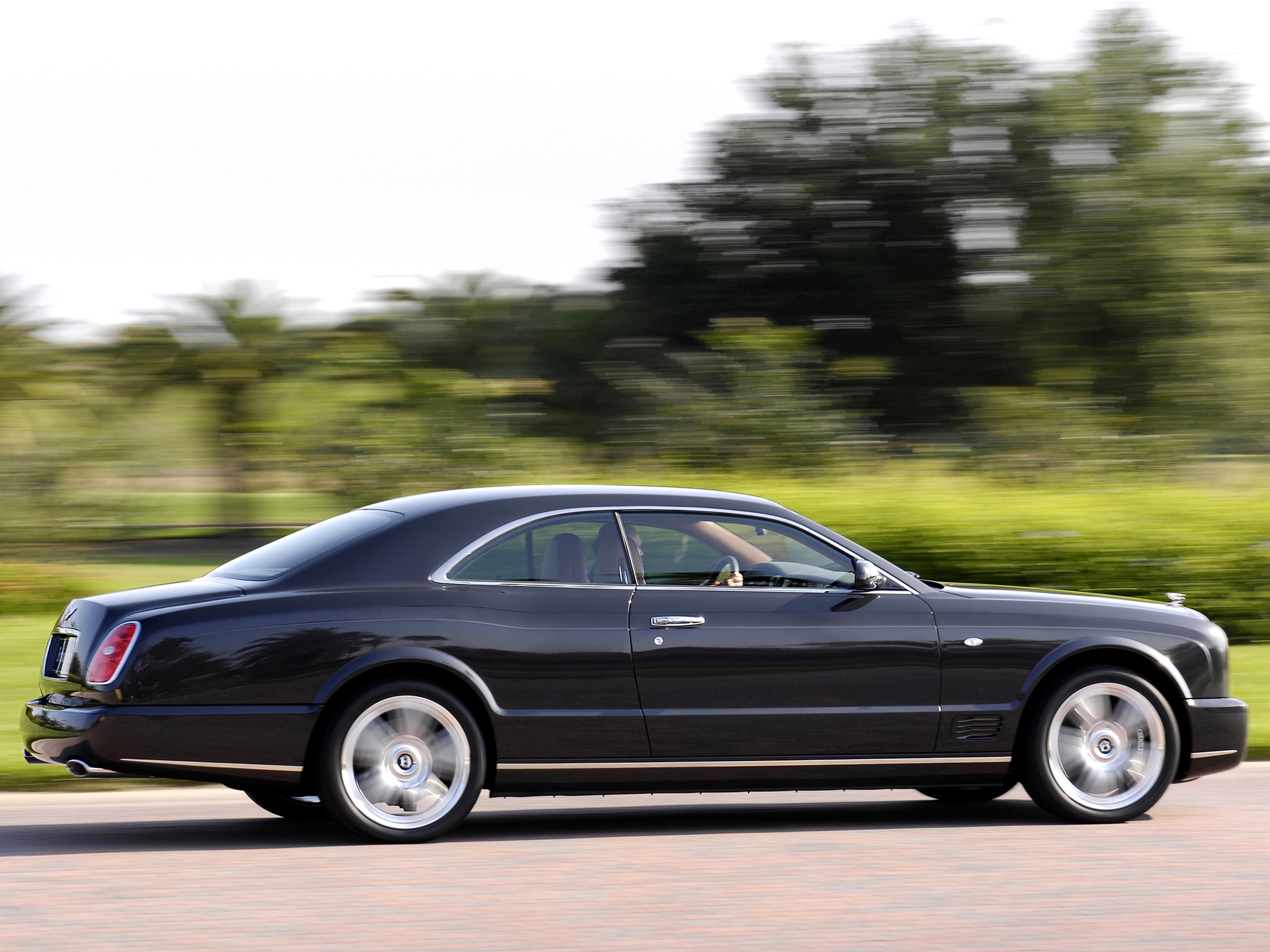 Bentley Brooklands lateral