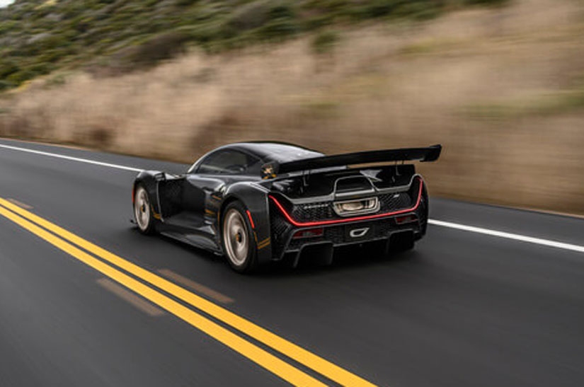 Czinger 21 C trasera