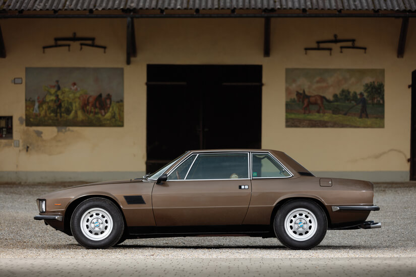 De Tomaso Longchamp lateral