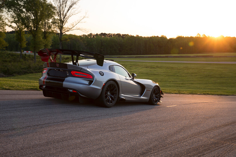 Dodge Viper ACR lateral