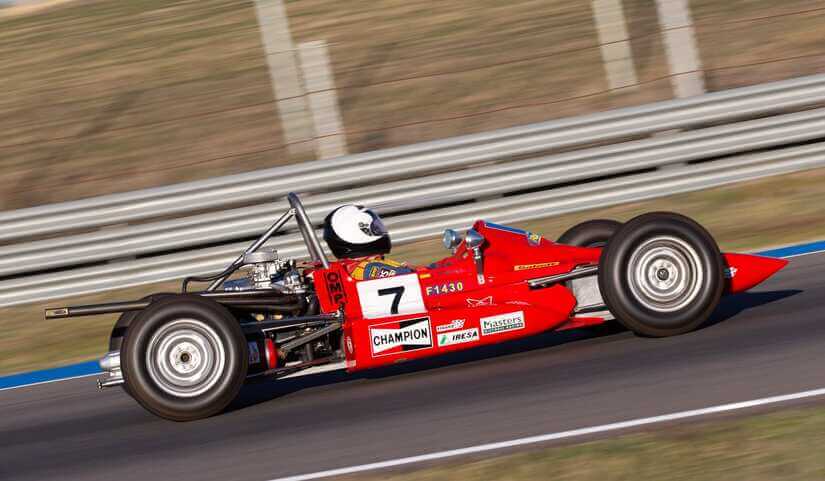 SEAT 1430 COLOR ROJO