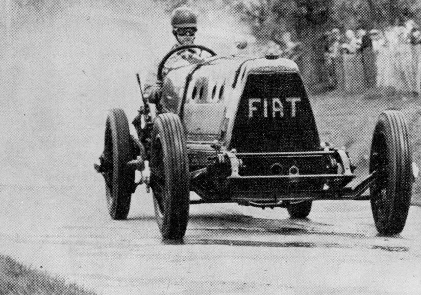 el Fiat Mephistopheles en plena competición