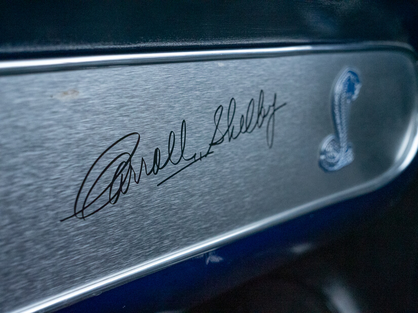 Ford Mustang Speedster firma