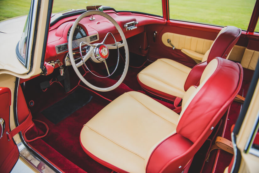 Hudson Italia interior