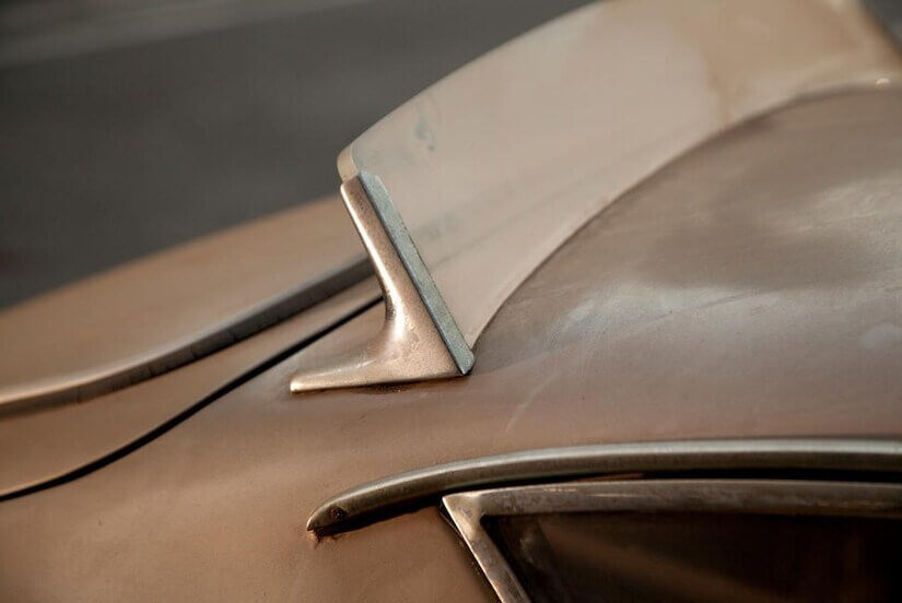 Jaguar E-Type Raymond Loewy alerón