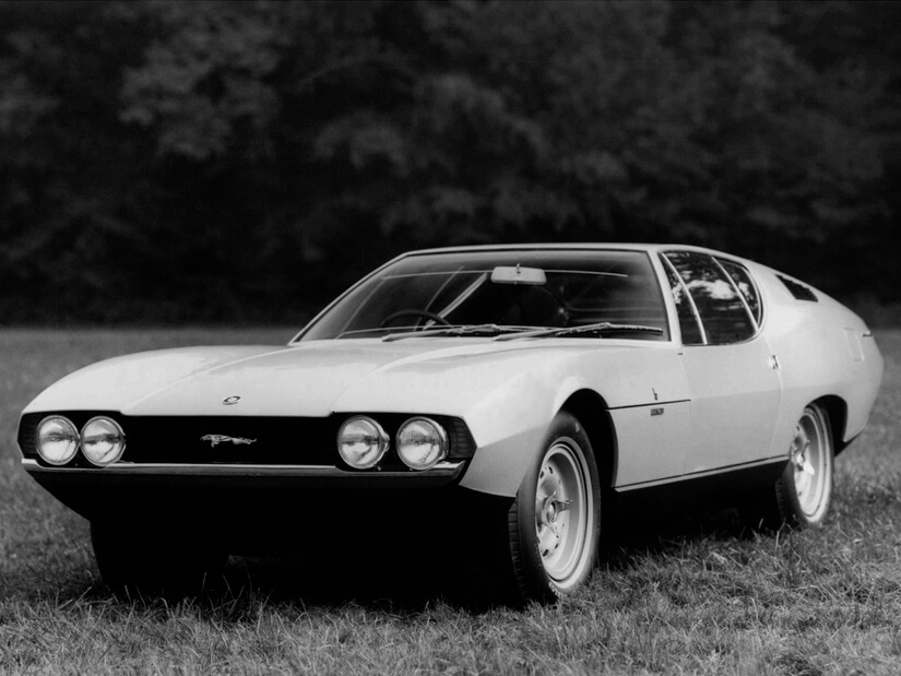 Bertone Pirana frente