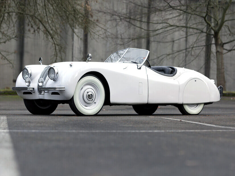 Jaguar XK120 blanco