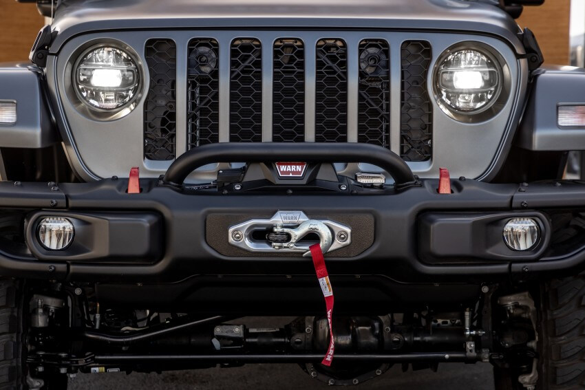 Parte frontal del jeep gladiator next level 6x6