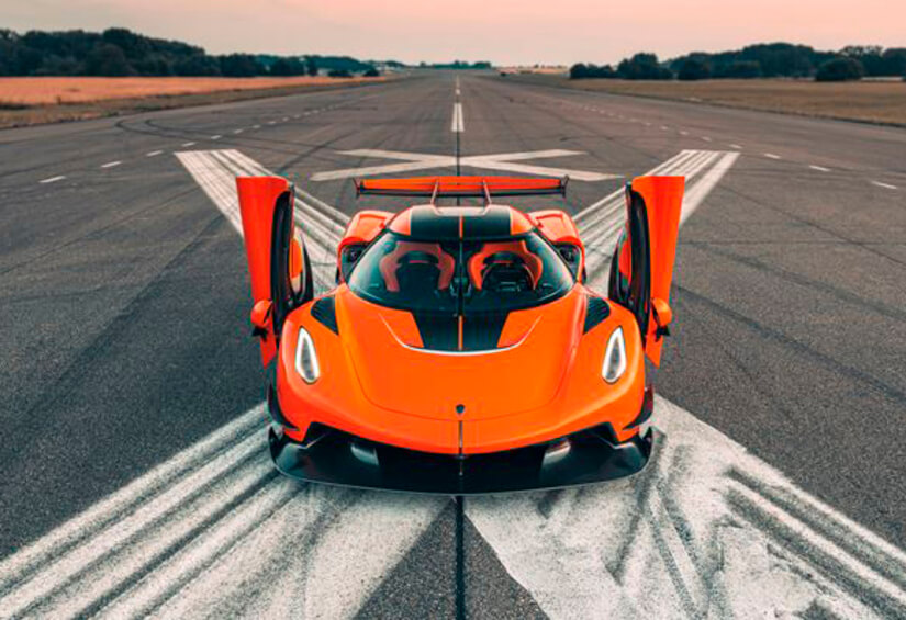 Koenigsegg Jesko frente