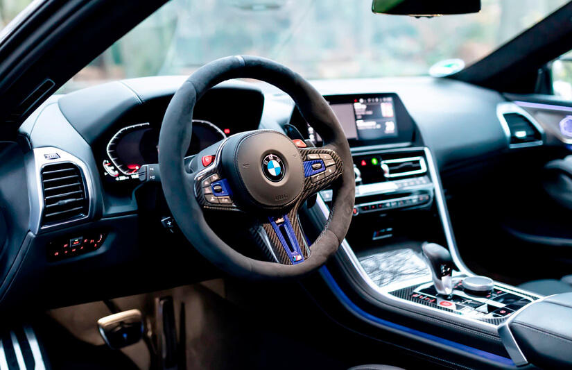 Manhart MH8 800 interior