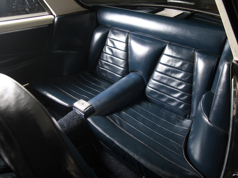 Maserati 3500 GT asientos