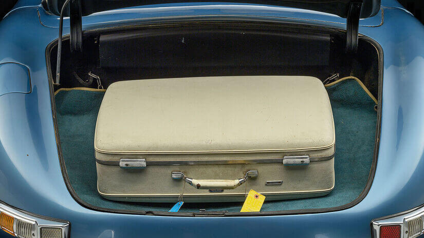 Mercedes 300 SL Roadster maletero