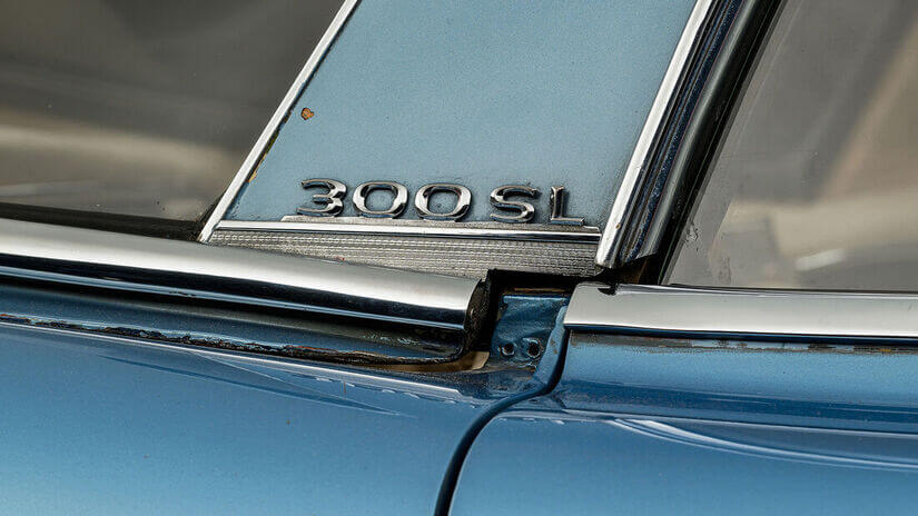Mercedes 300 SL Roadster perfil