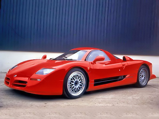 Nissan R390 GT1 en rojo