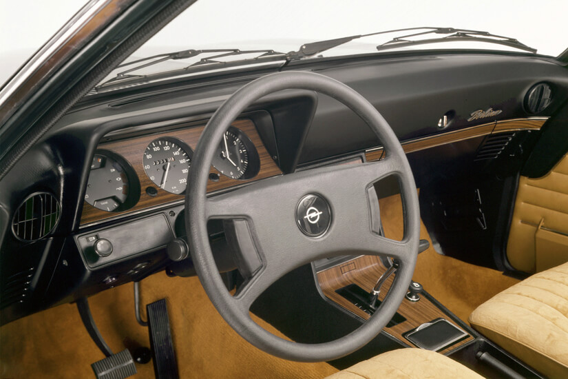 Opel Rekord D interior