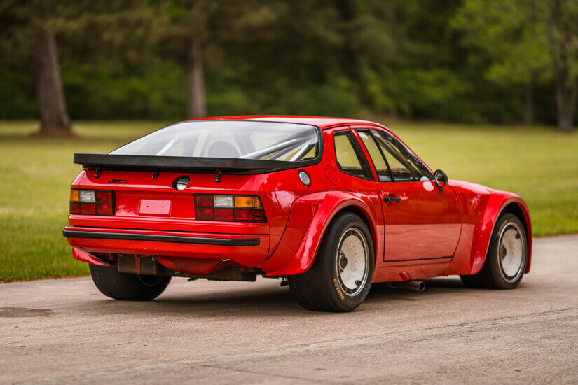 Porsche 924 Carrera GTR trasera