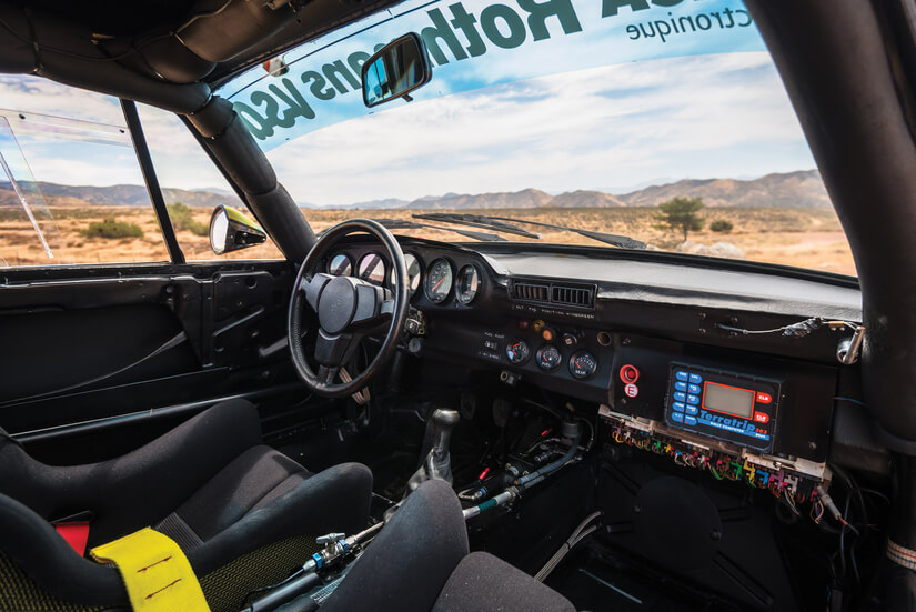 Porsche 959 interior