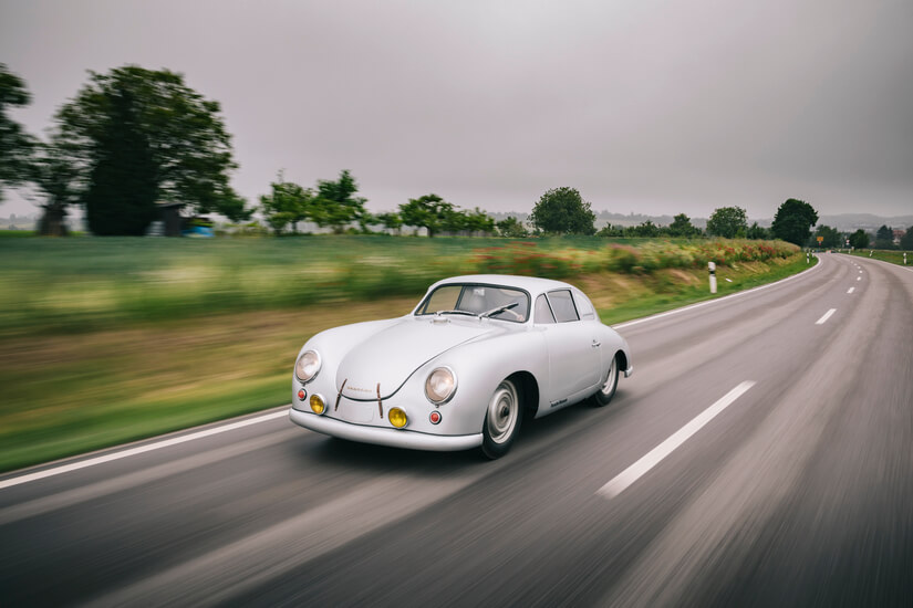 Porsche en Le Mans en movimiento