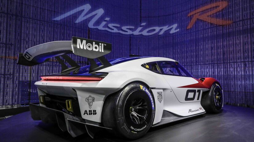 PORSCHE MISSION R de atras