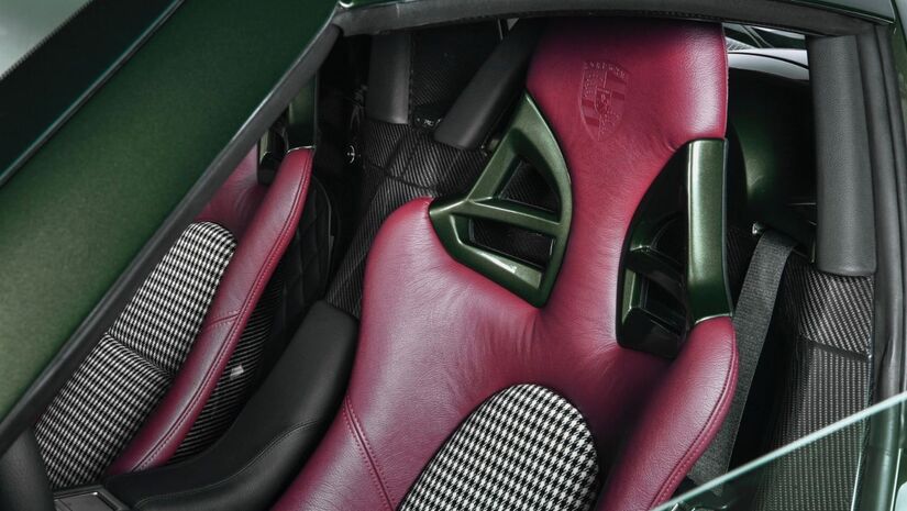 PORSCHE PERSONALIZACION ASIENTOS