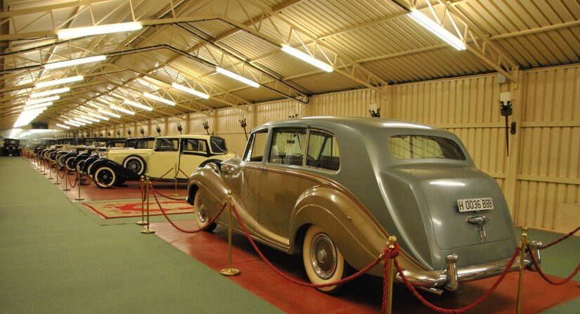 Pabellón dedicado a Rolls Royce en Torre Loizaga