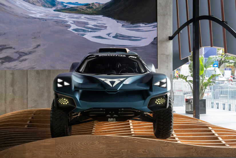 Cupra Tavascan Extreme E frente exposición