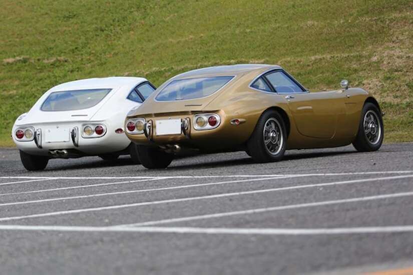 Toyota 2000 GT trasera