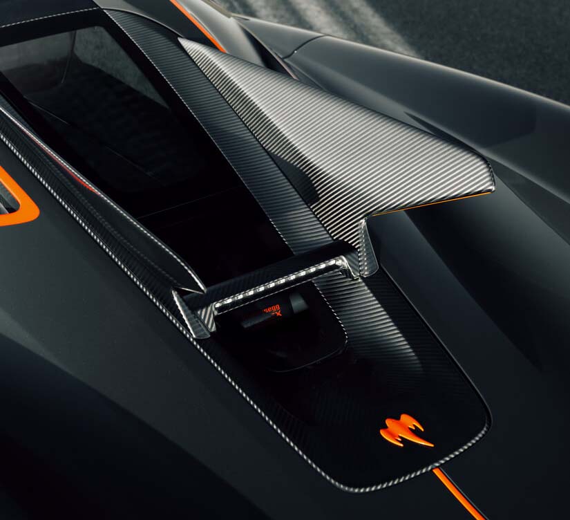 Koënigsegg Jesko Absolut salida