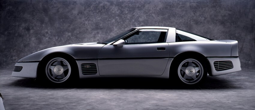 Vista lateral del callaway c4 twin turbo sledgehammer corvette